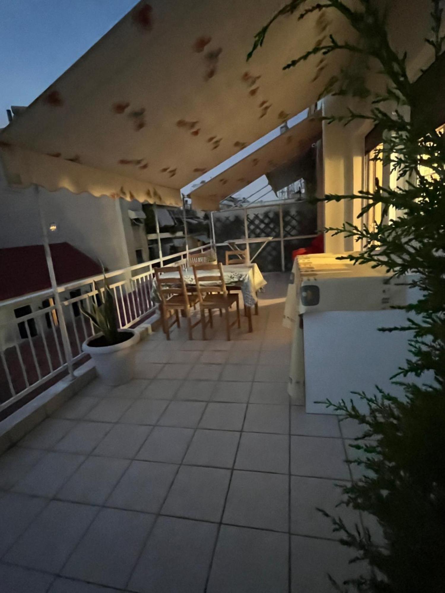 Qqueen House Pireo Esterno foto